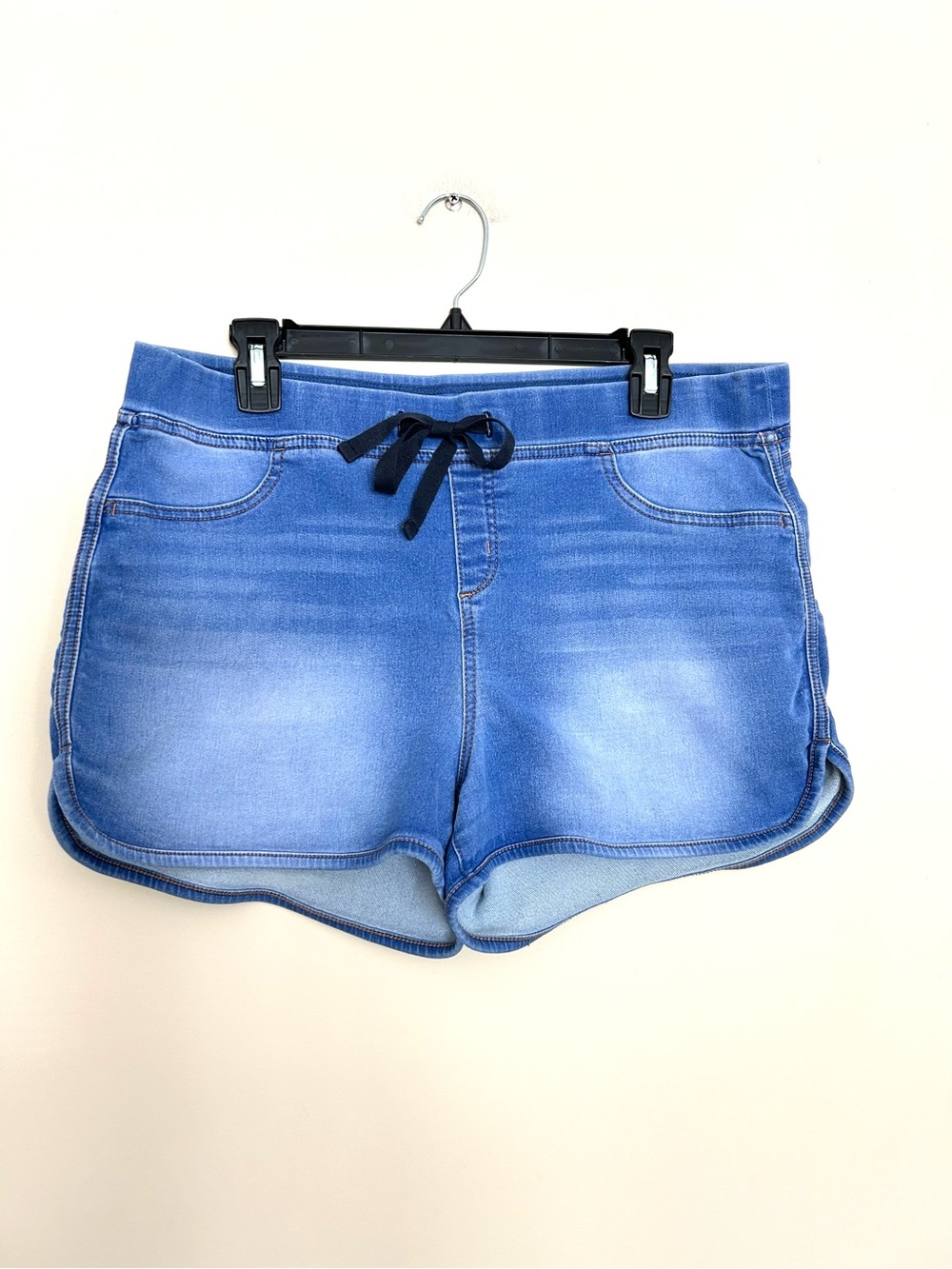 NOBO Women’s Light Blue Denim-Like Pull-On Shorts